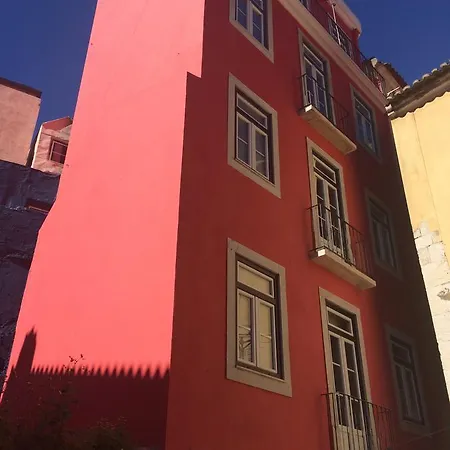 B&B Castelo 4*