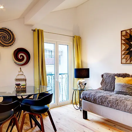 Castelo Bed & Breakfast 4*